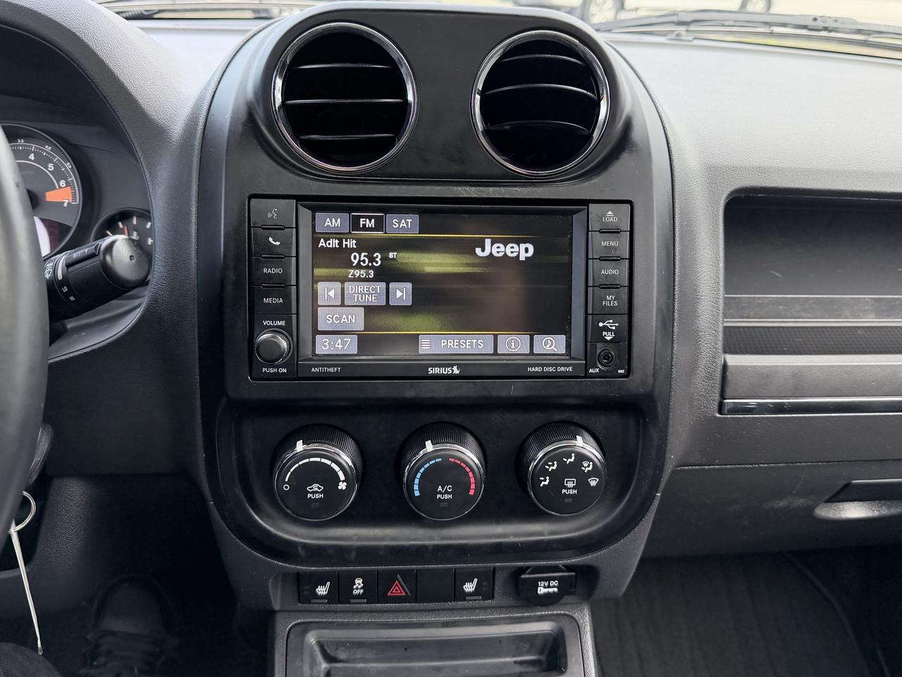 2016 Jeep Patriot FINANCING AVAILABLE Photo13