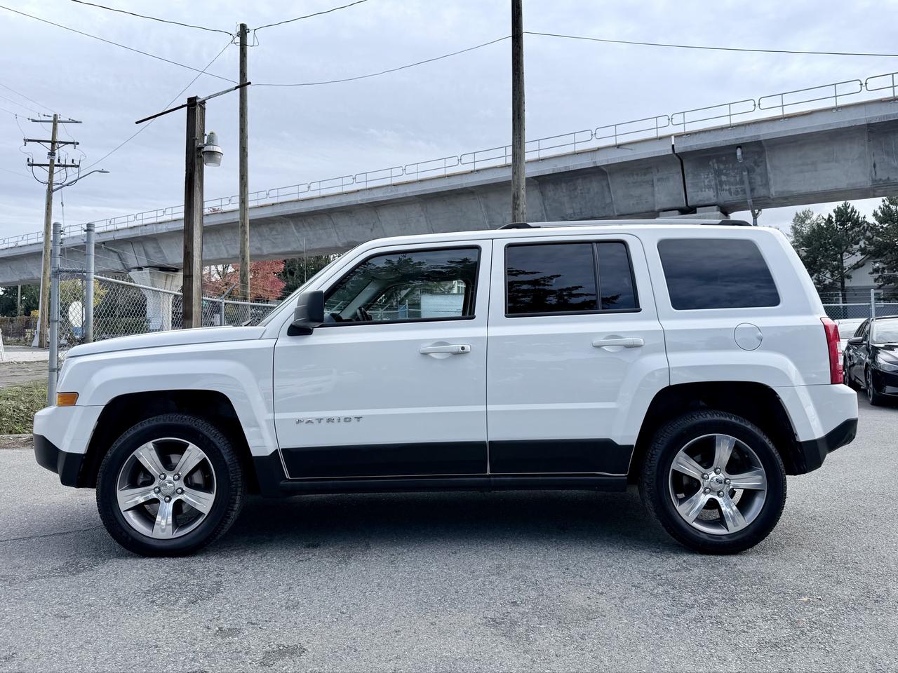 2016 Jeep Patriot FINANCING AVAILABLE Photo8