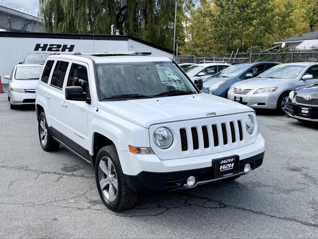 2016 Jeep Patriot FINANCING AVAILABLE Photo3