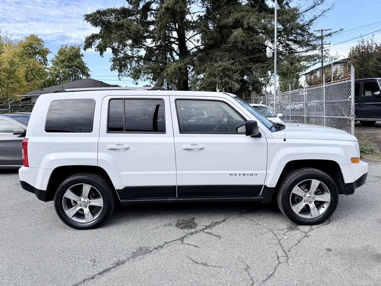 2016 Jeep Patriot FINANCING AVAILABLE Photo4
