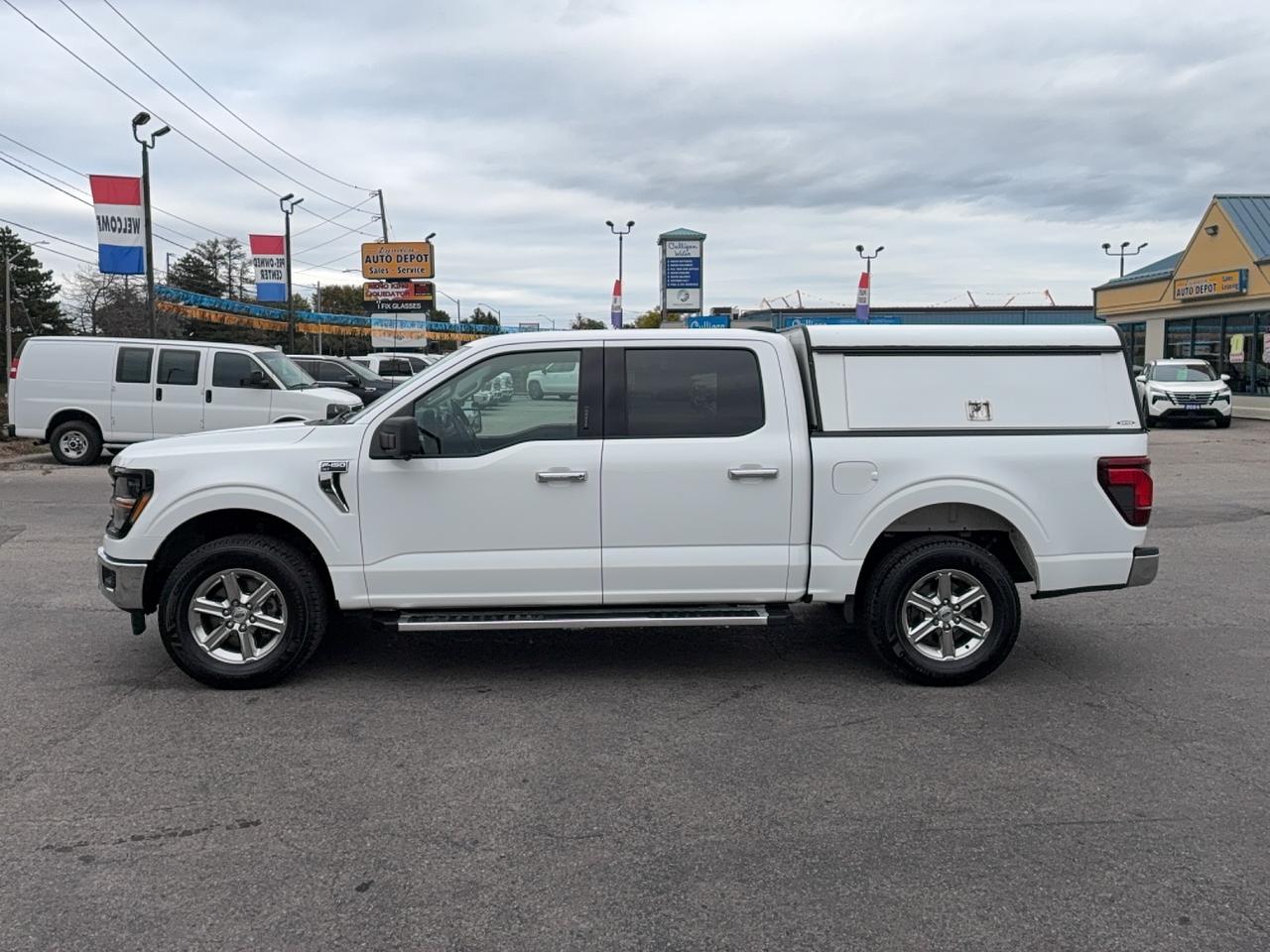 2024 Ford F-150 XLT 4WD SuperCrew 2.7L 6cyl Gas  5.5' Box Photo