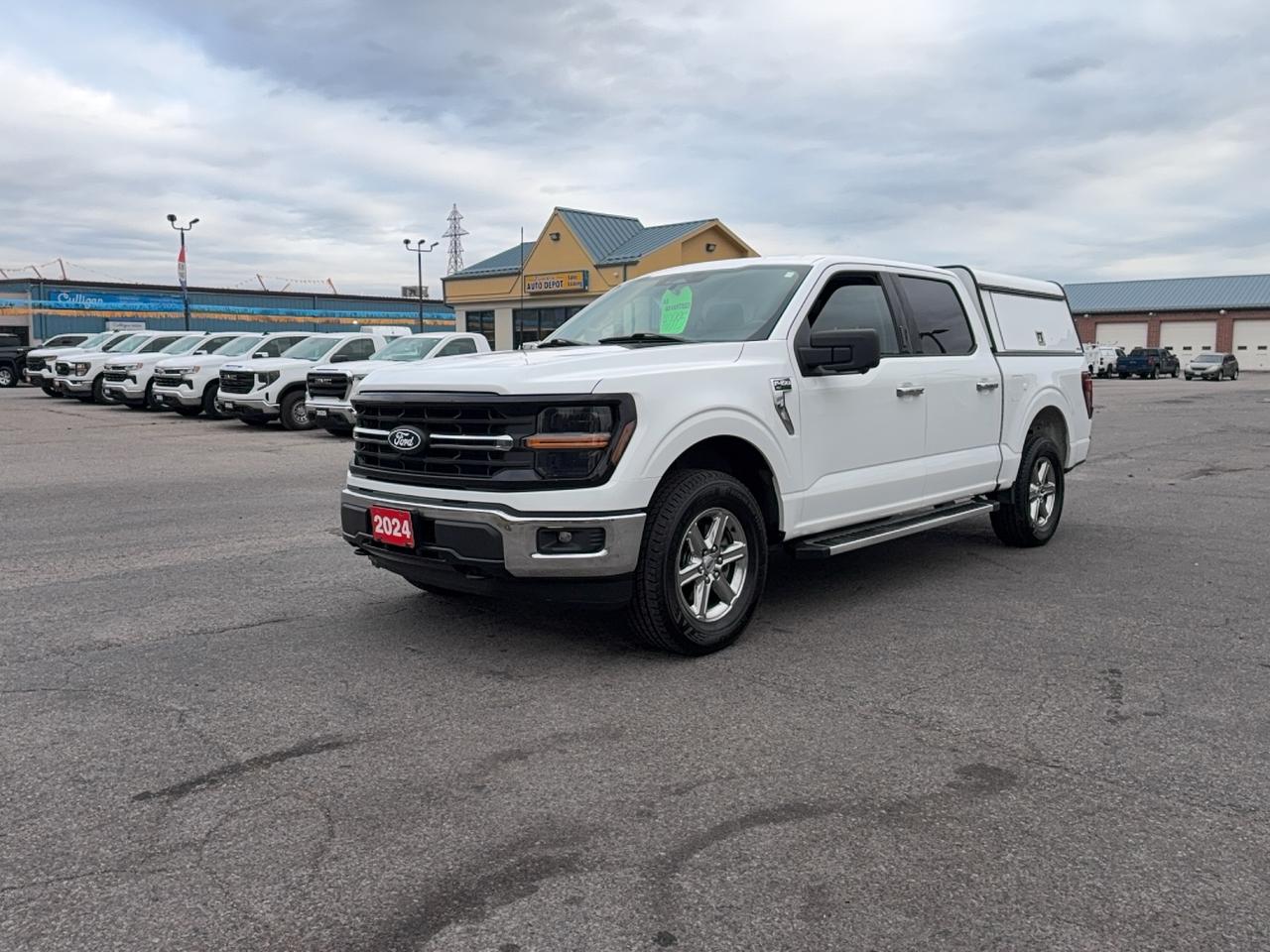 2024 Ford F-150 XLT 4WD SuperCrew 2.7L 6cyl Gas  5.5' Box - Photo #1
