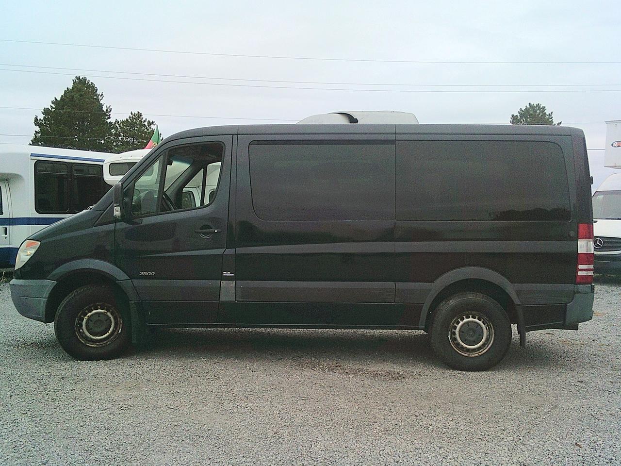 2012 Mercedes-Benz Sprinter 2500 9 Passenger Van 144"