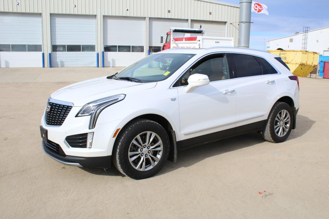 2022 Cadillac XT5 Premium Luxury AWD w/Htd L, pano S/R, NAV, BUC - Photo #1