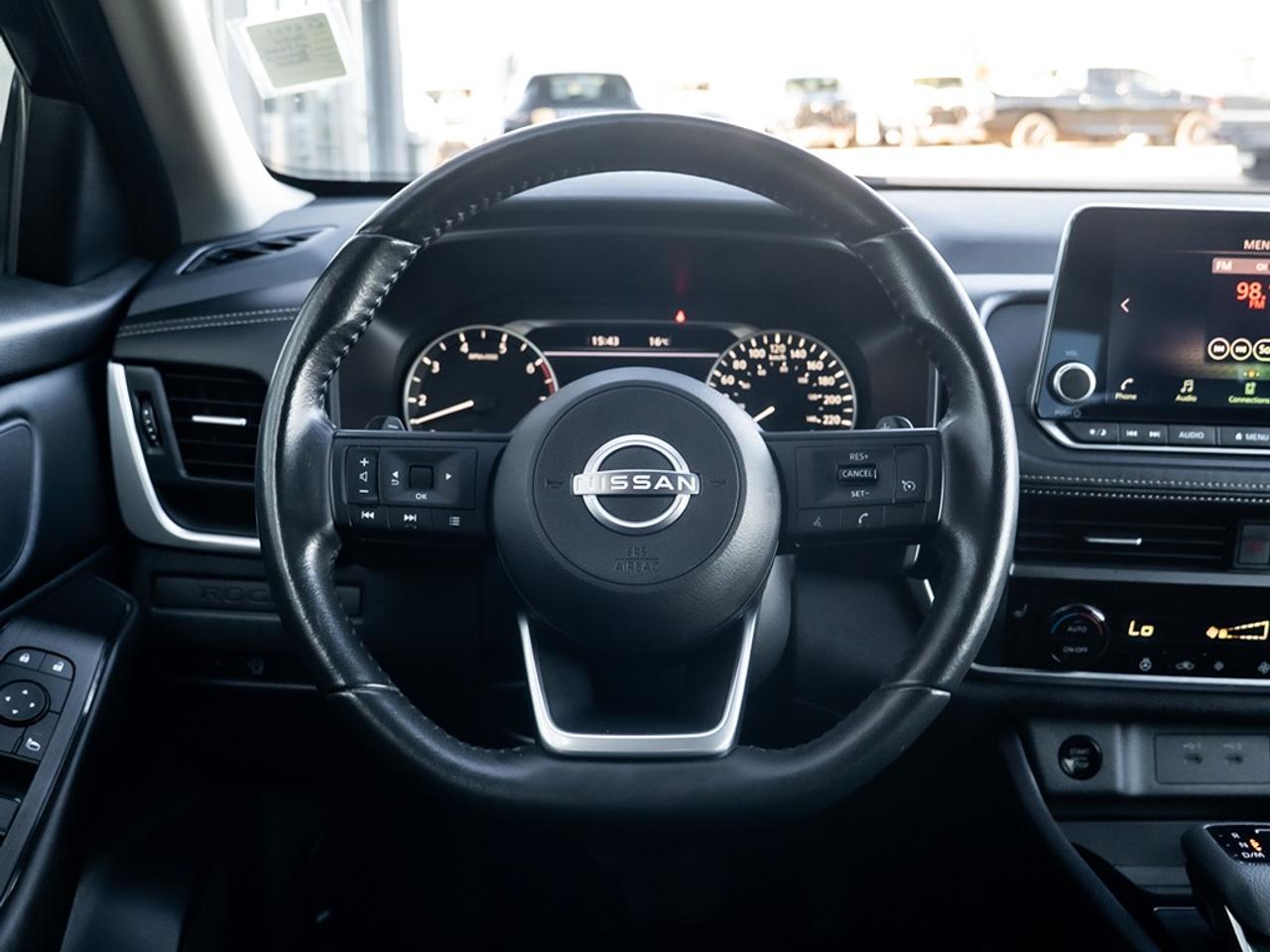 2024 Nissan Rogue AWD S Photo31