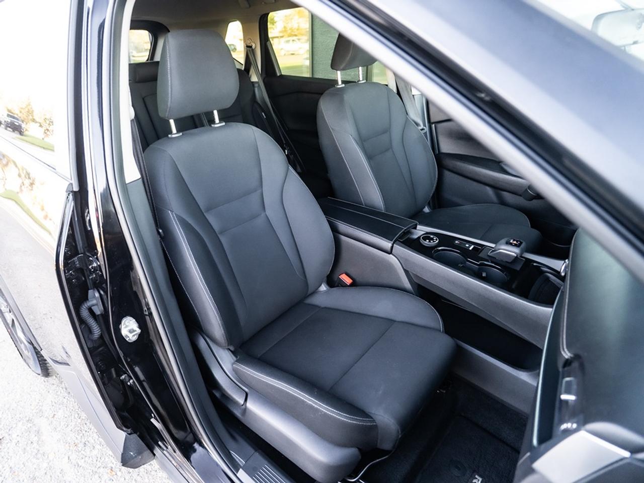 2024 Nissan Rogue AWD S Photo40