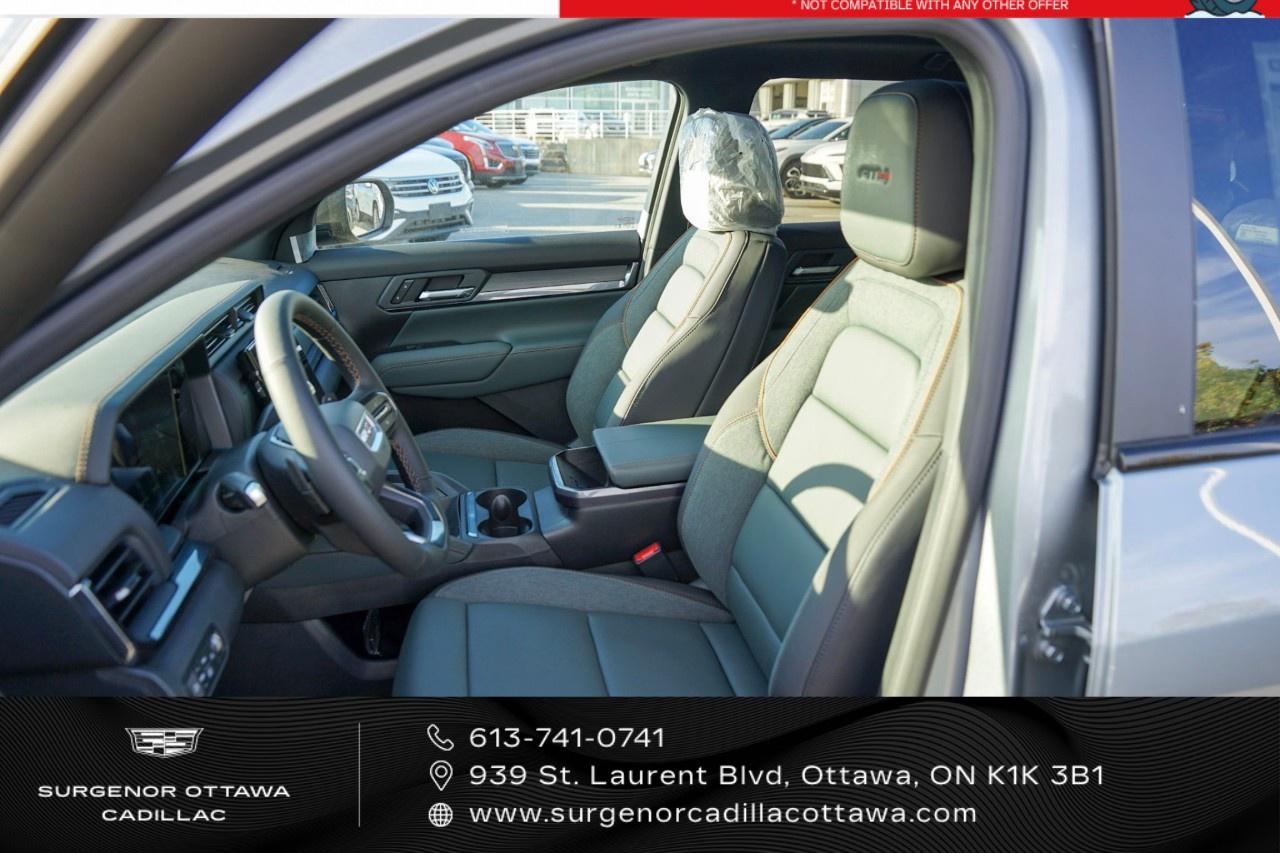 2027 GMC Terrain AWD AT4 Photo