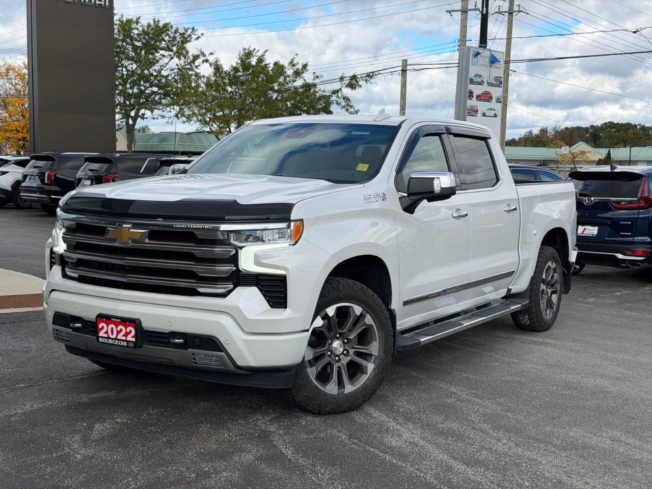 2022 Chevrolet Silverado 1500 Crew Cab Short Box 4-Wheel Drive High Country Photo0