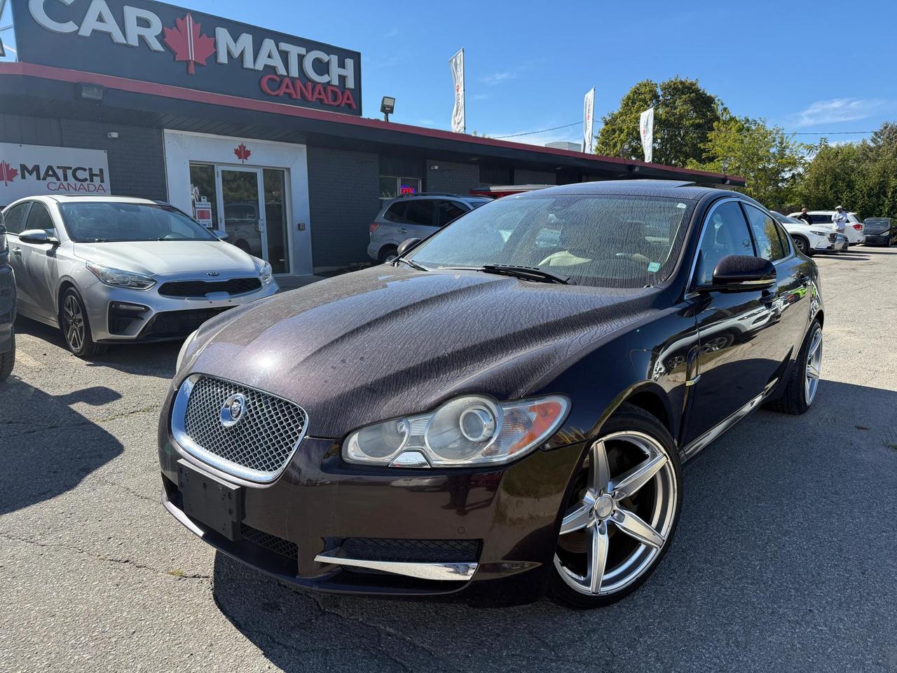 2011 Jaguar XF Premium Luxury / AUTO / YOU SAFETY YOU SAVE - Photo #1