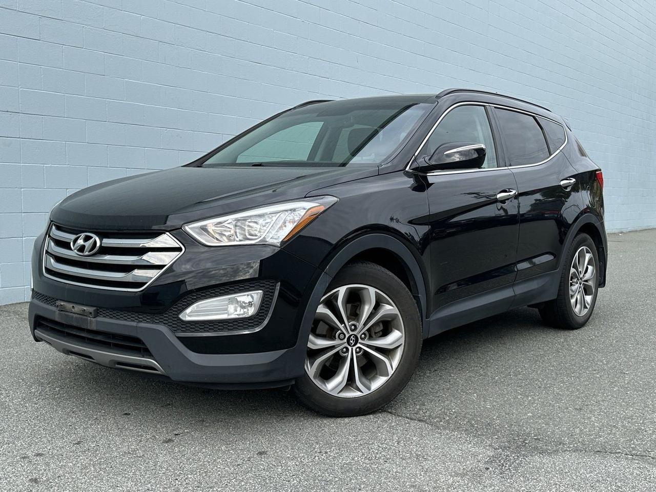 2015 Hyundai Santa Fe Sport 2.0T AWD Accident Free, Clean title Photo