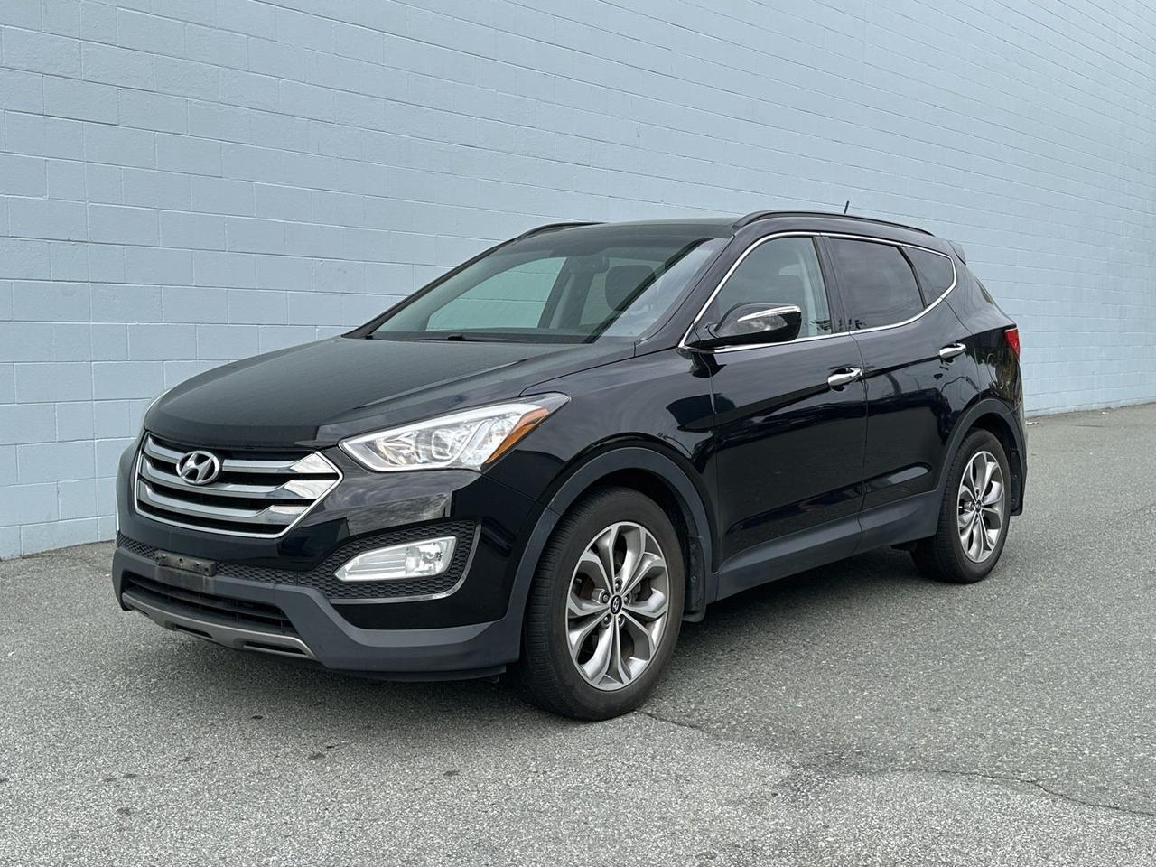 2015 Hyundai Santa Fe Sport 2.0T AWD Accident Free, Clean title Photo