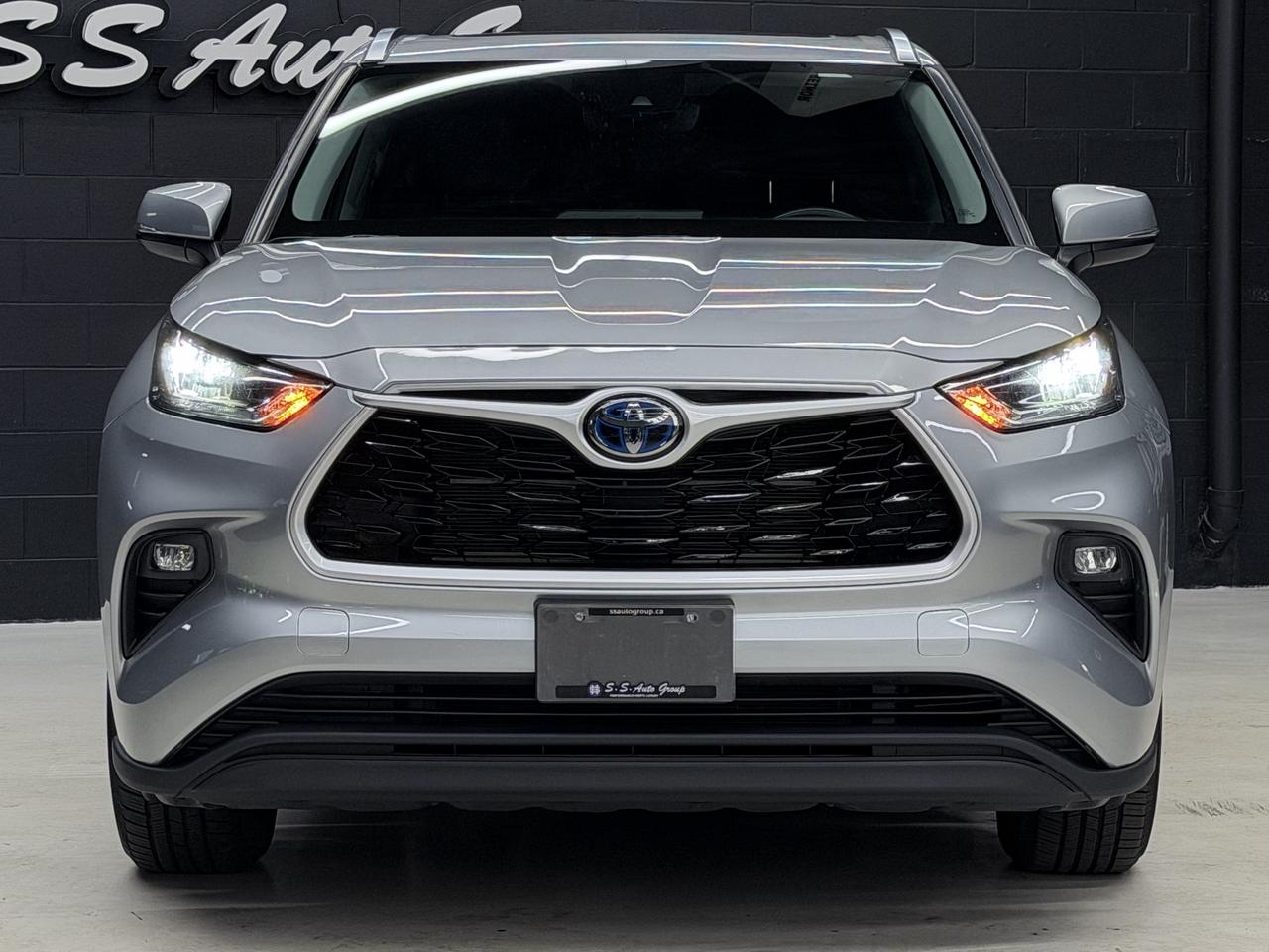 2021 Toyota Highlander HYBRID|XLE|BACKUP|FCW|LKA|BSM|CARPLAY|PANO| Photo5