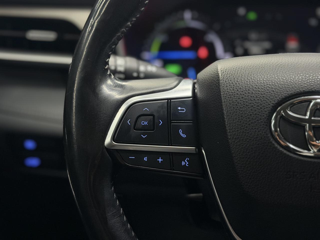 2021 Toyota Highlander HYBRID|XLE|BACKUP|FCW|LKA|BSM|CARPLAY|PANO| Photo