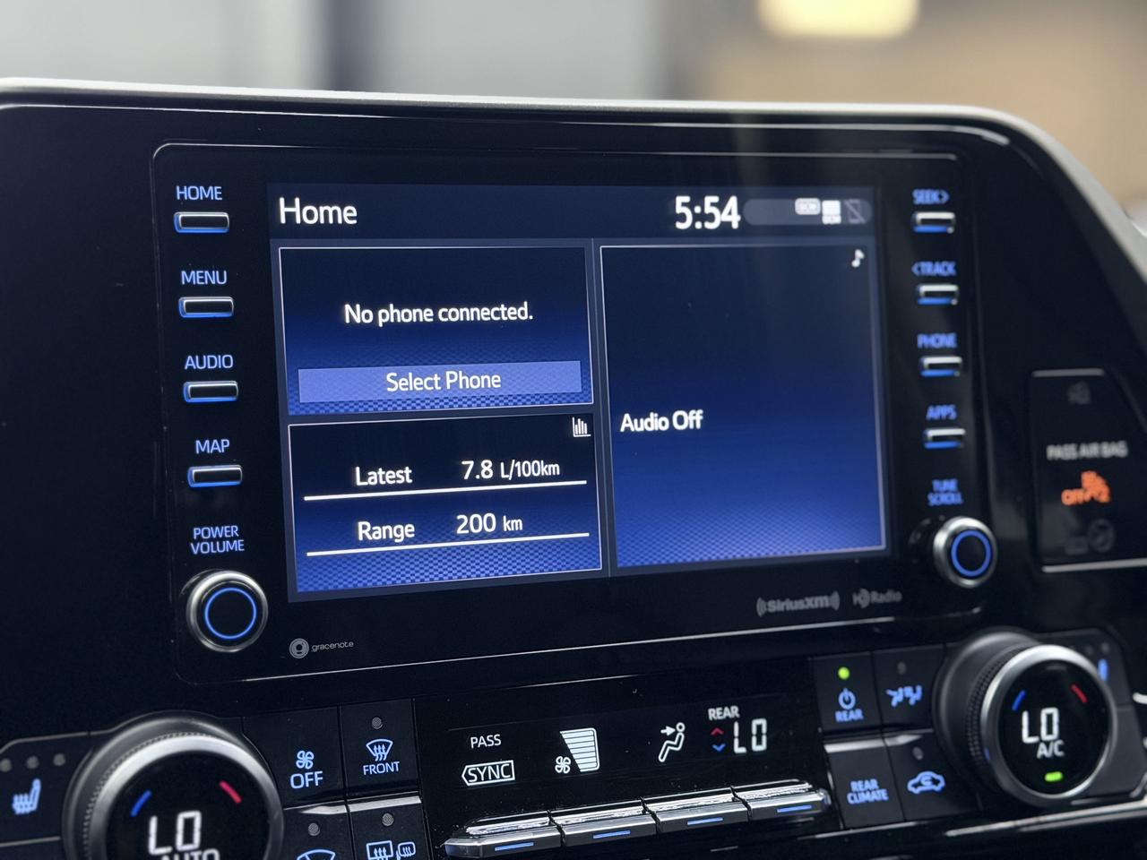 2021 Toyota Highlander HYBRID|XLE|BACKUP|FCW|LKA|BSM|CARPLAY|PANO| Photo