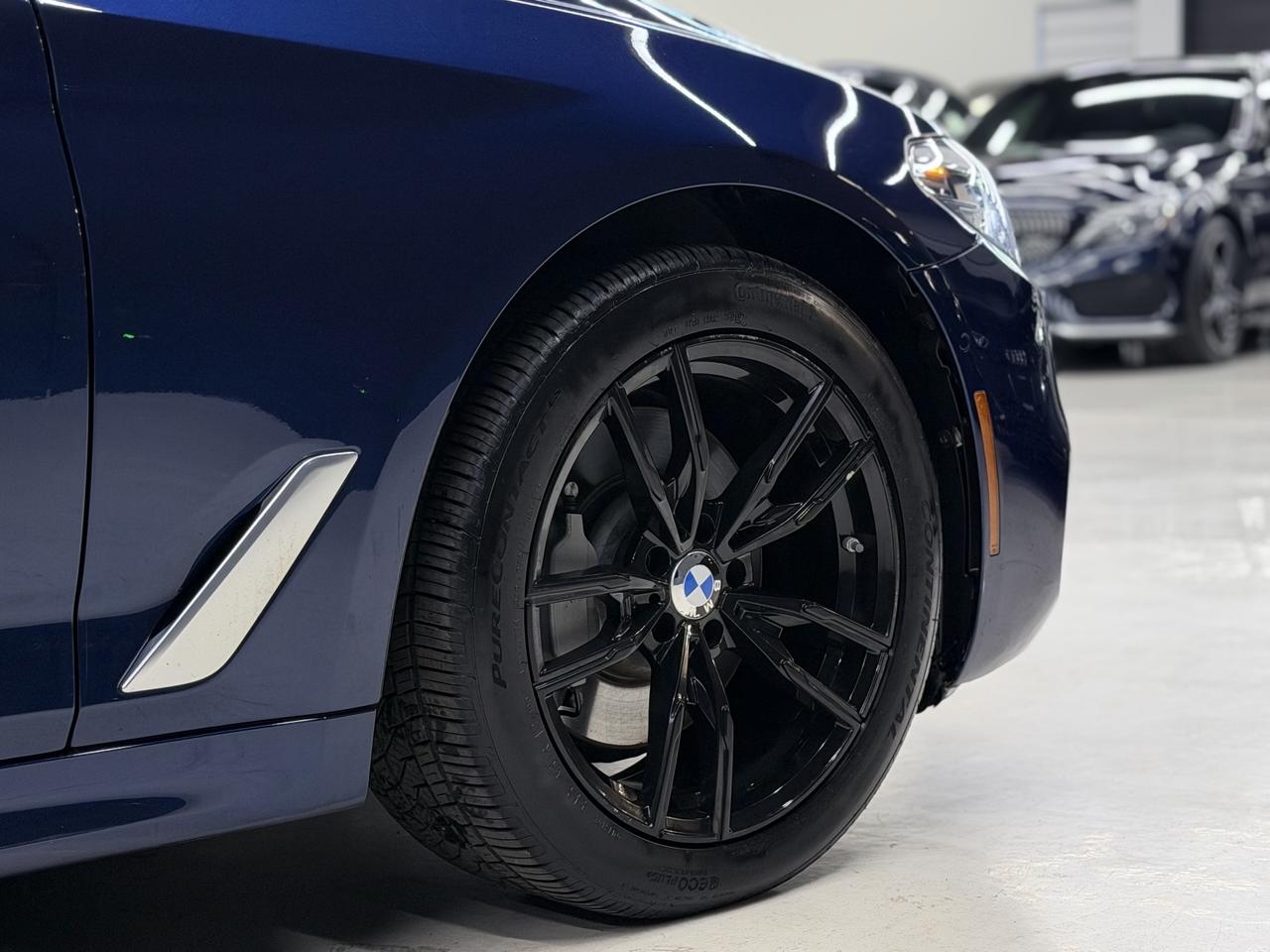 2019 BMW 5 Series M SPORT|NAV|360CAM|FCW|LDW|BSM|HUD|CARPLAY|PANO| Photo