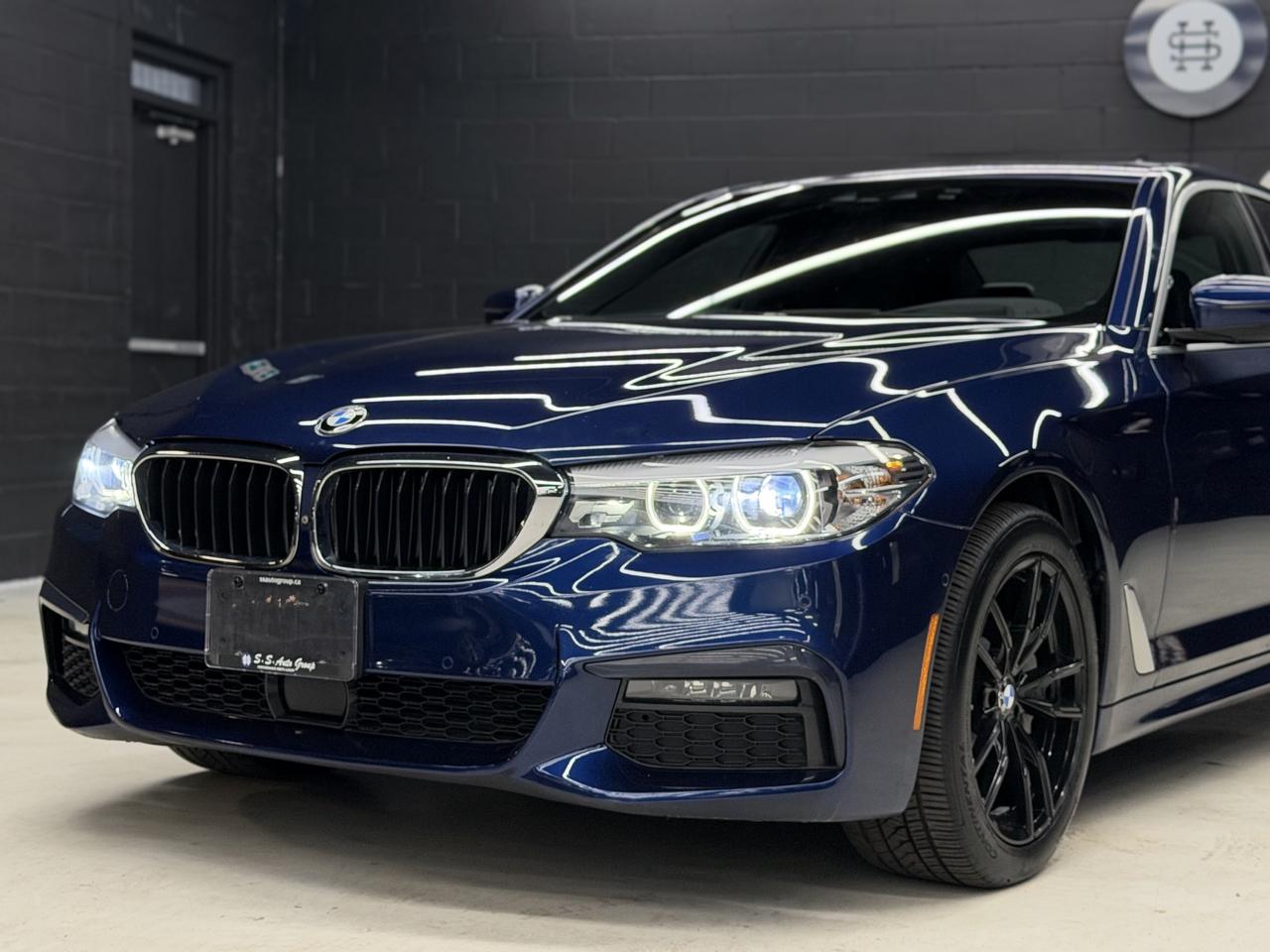2019 BMW 5 Series M SPORT|NAV|360CAM|FCW|LDW|BSM|HUD|CARPLAY|PANO| Photo