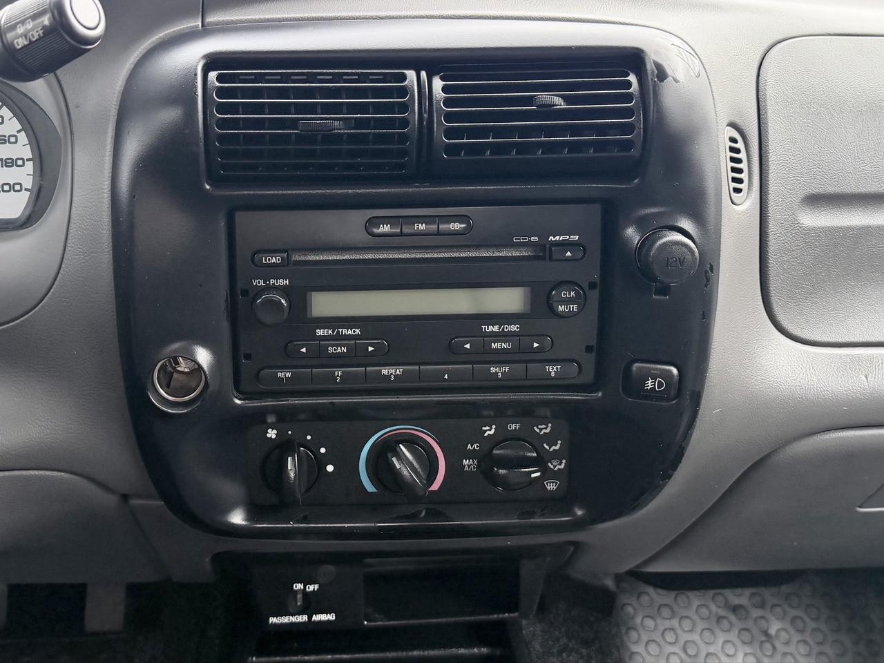 2004 Ford Ranger FINANCING AVAILABLE Photo9