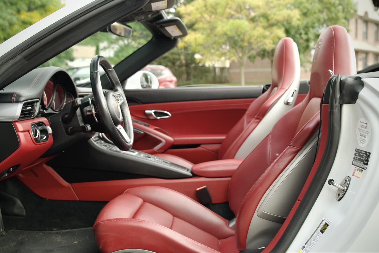 2017 Porsche 911 Turbo Cabriolet Photo