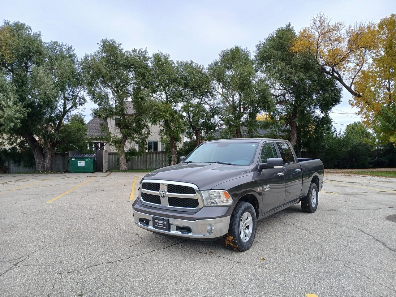 2017 RAM 1500 4WD CREW CAB 149" SLT - Photo #1