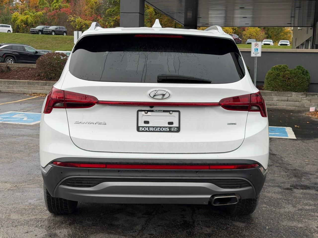 2023 Hyundai Santa Fe Preferred AWD Photo