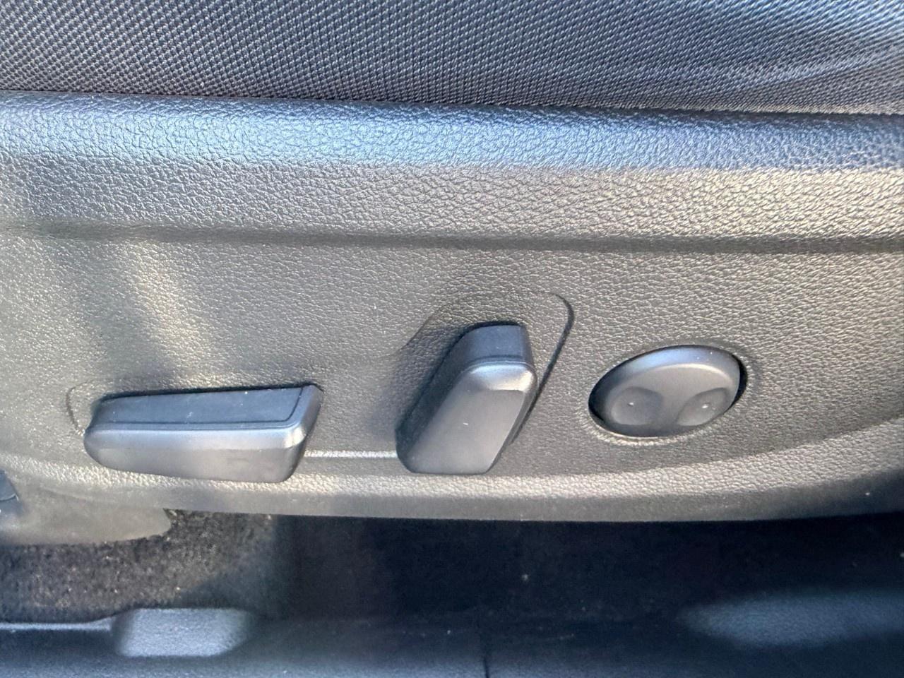 2023 Hyundai Santa Fe Preferred AWD Photo