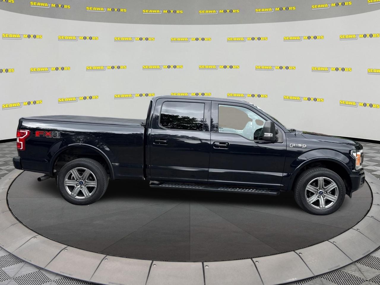 2019 Ford F-150 XLT Photo1