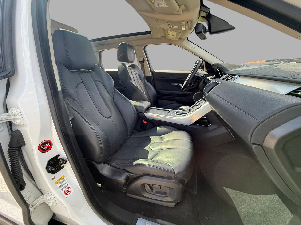 2015 Land Rover Evoque Pure City Photo