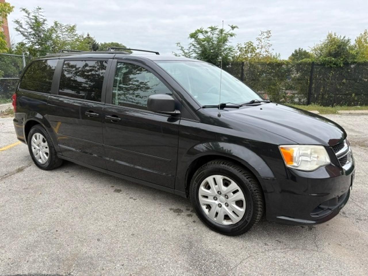 2014 Dodge Grand Caravan SXT **ONLY 57,000-TV DVD-CAMERA-BLUETOOTH** Photo