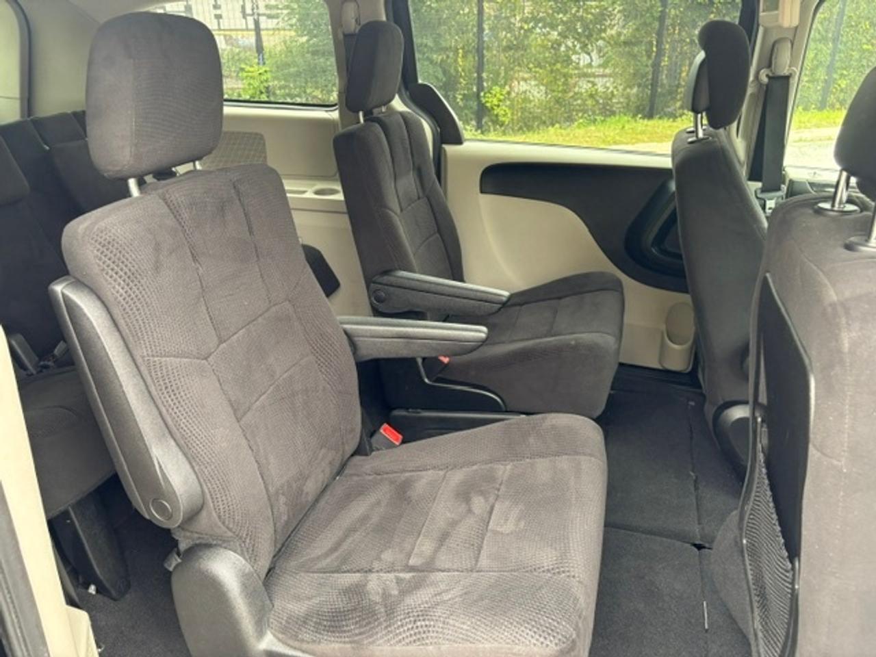 2014 Dodge Grand Caravan SXT **ONLY 57,000-TV DVD-CAMERA-BLUETOOTH** Photo