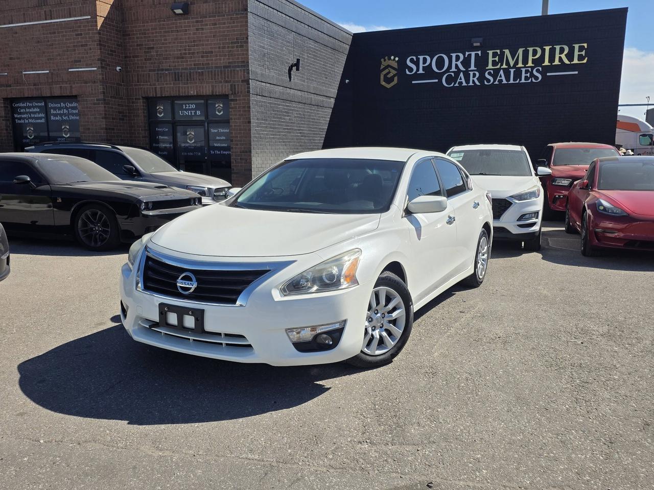 2015 Nissan Altima AWD S - Photo #1