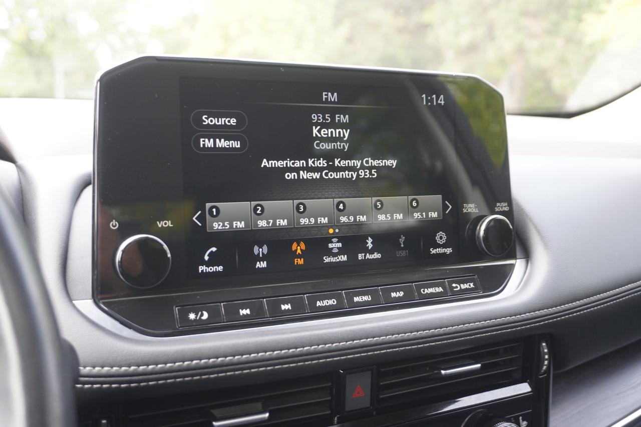 2021 Nissan Rogue ONE OWNER / NO ACCIDENTS  / PLATINUM / BLACK LEATHER / AWD Photo