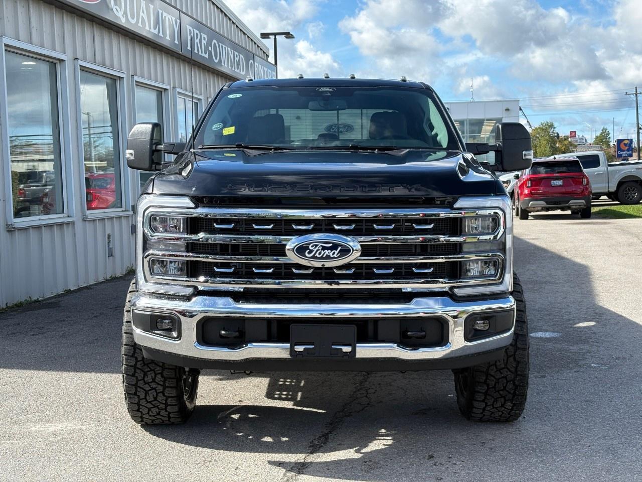 2027 Ford F-250 Super Duty SRW XLT 4WD CREW CAB 6.75' BOX Photo3