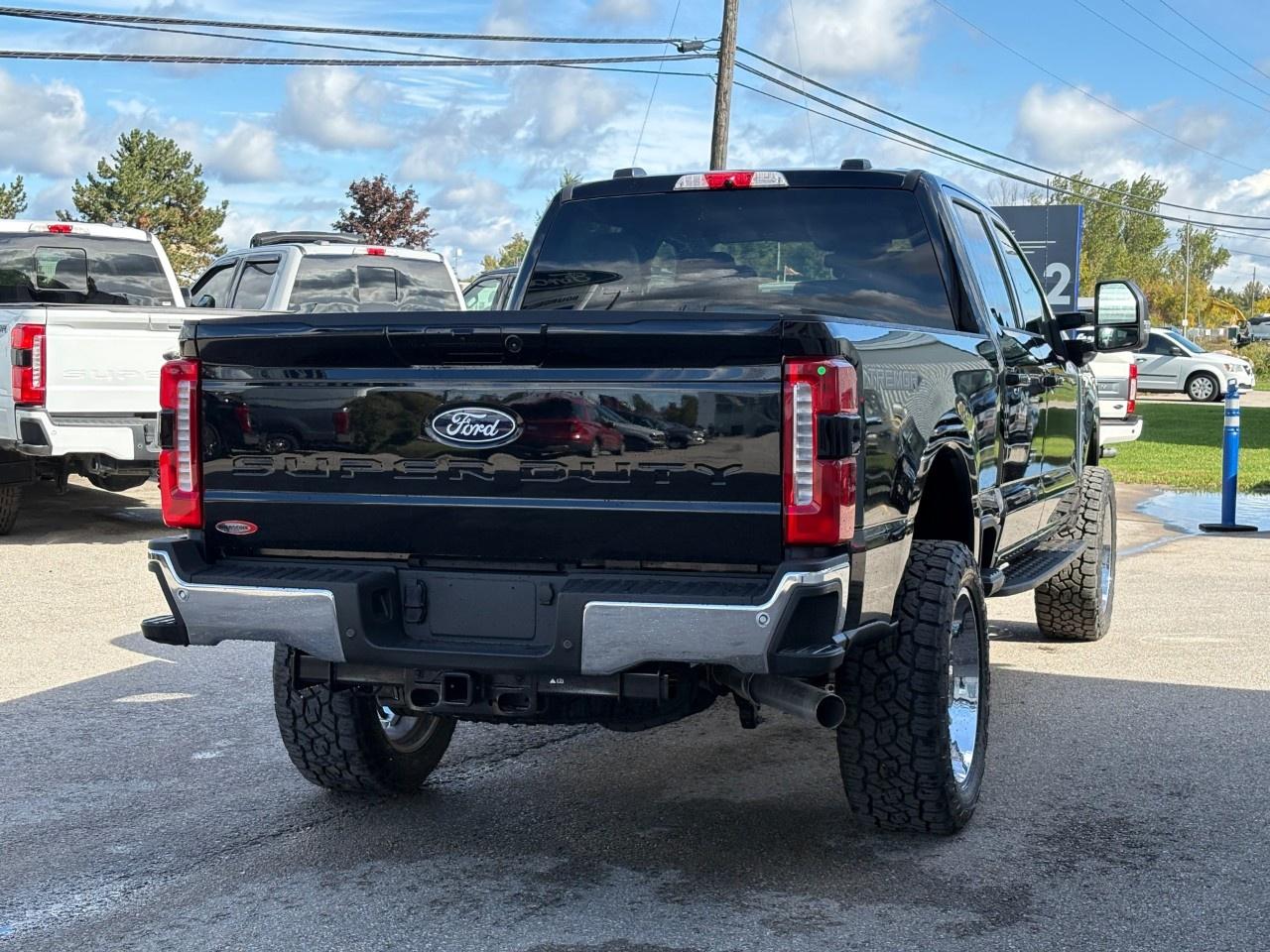 2027 Ford F-250 Super Duty SRW XLT 4WD CREW CAB 6.75' BOX Photo