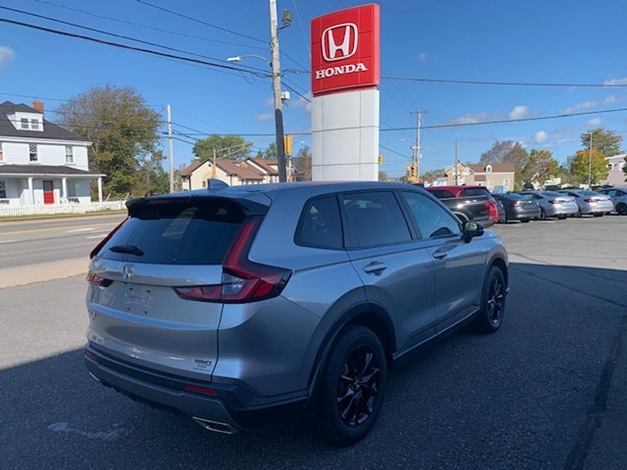 2026 Honda CR-V Hybrid EX-L Photo