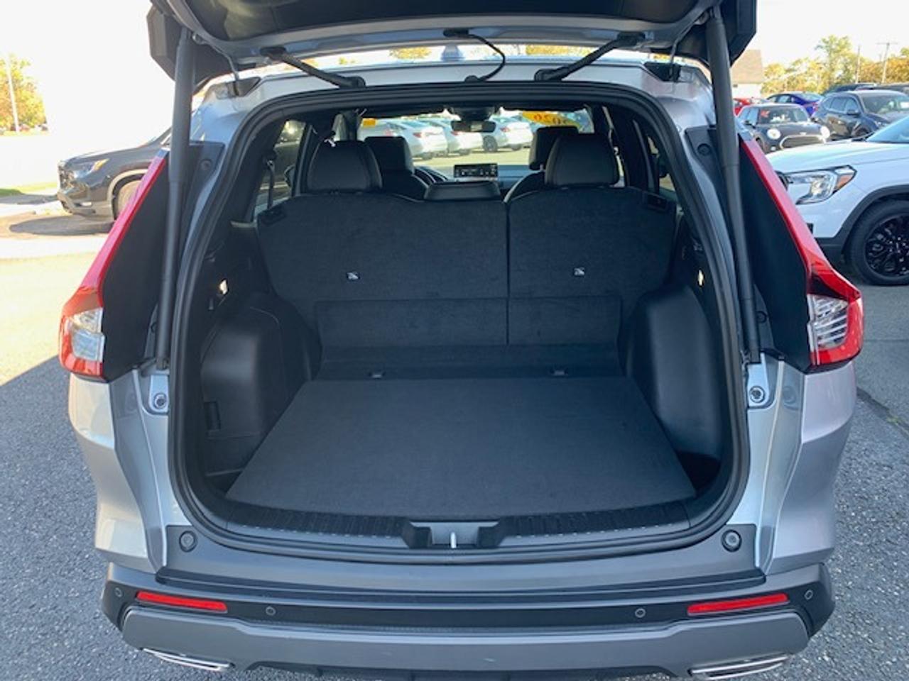 2026 Honda CR-V Hybrid EX-L Photo