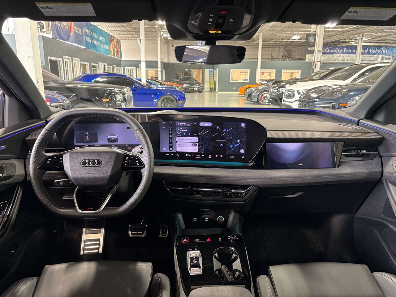2027 Audi SQ6 e-tron Technik|QUATTRO|NOLUXTAX|MASSAGE|PASSENGERDISPLAY| Photo