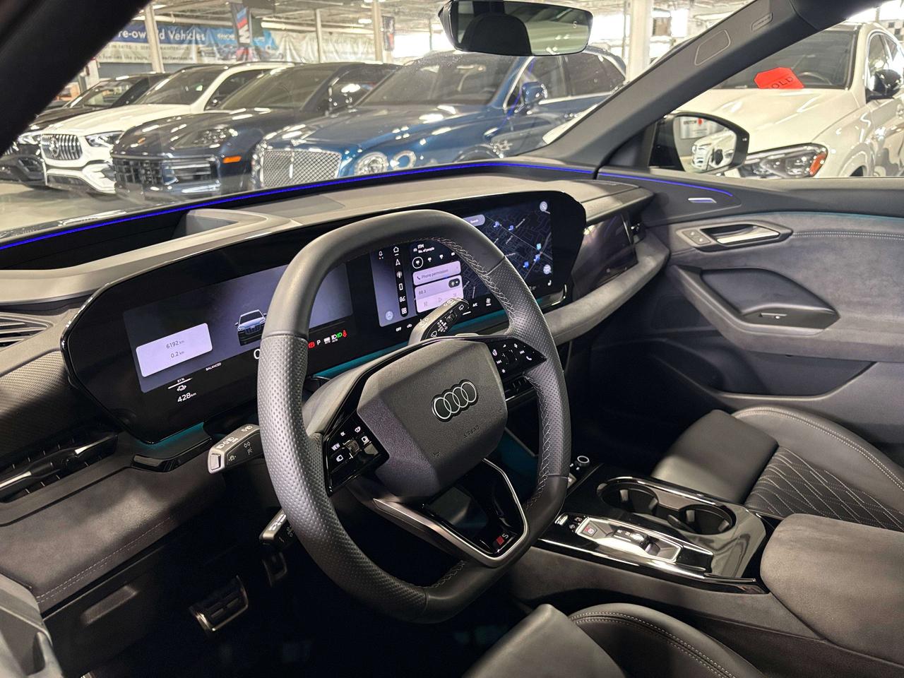 2027 Audi SQ6 e-tron Technik|QUATTRO|NOLUXTAX|MASSAGE|PASSENGERDISPLAY| Photo