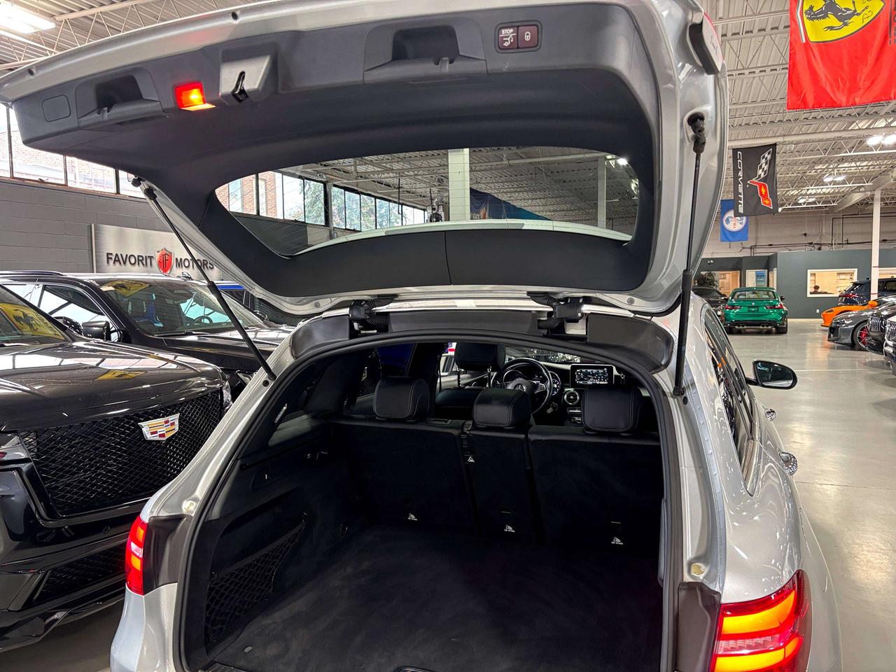 2019 Mercedes-Benz GLC GLC300|4MATIC|NAV|BLACKWOOD|DUALROOF|LED|LEATHER|+ Photo
