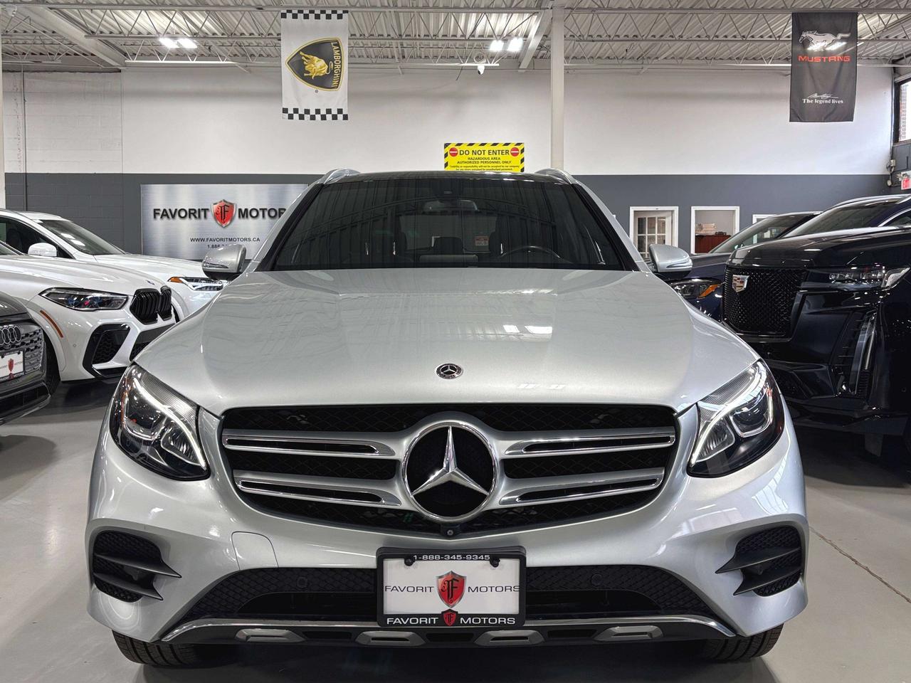 2019 Mercedes-Benz GLC GLC300|4MATIC|NAV|BLACKWOOD|DUALROOF|LED|LEATHER|+ Photo