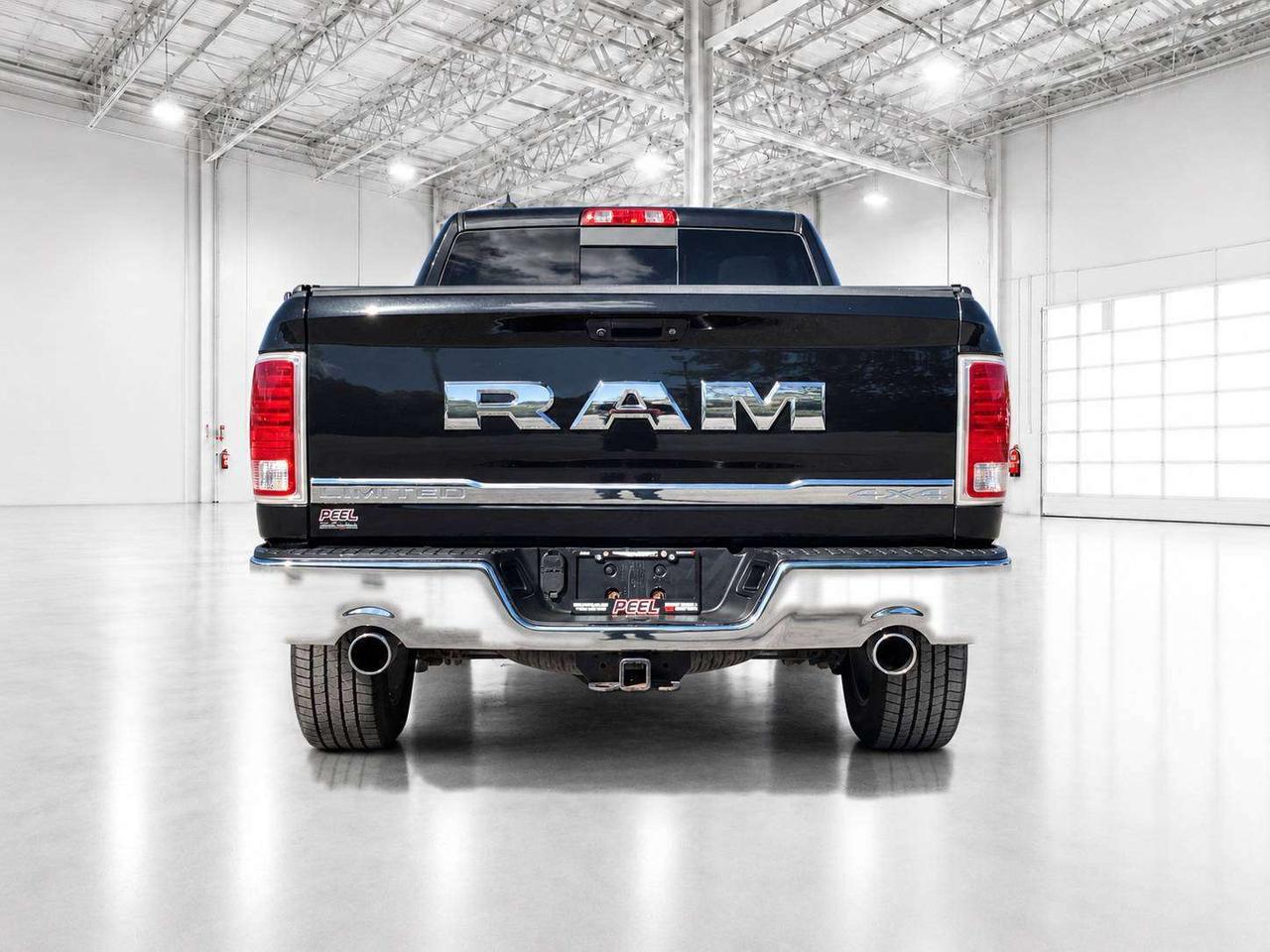2018 RAM 1500 Limited EcoDiesel | Tow Pkg | Sunroof | 4X4 Photo