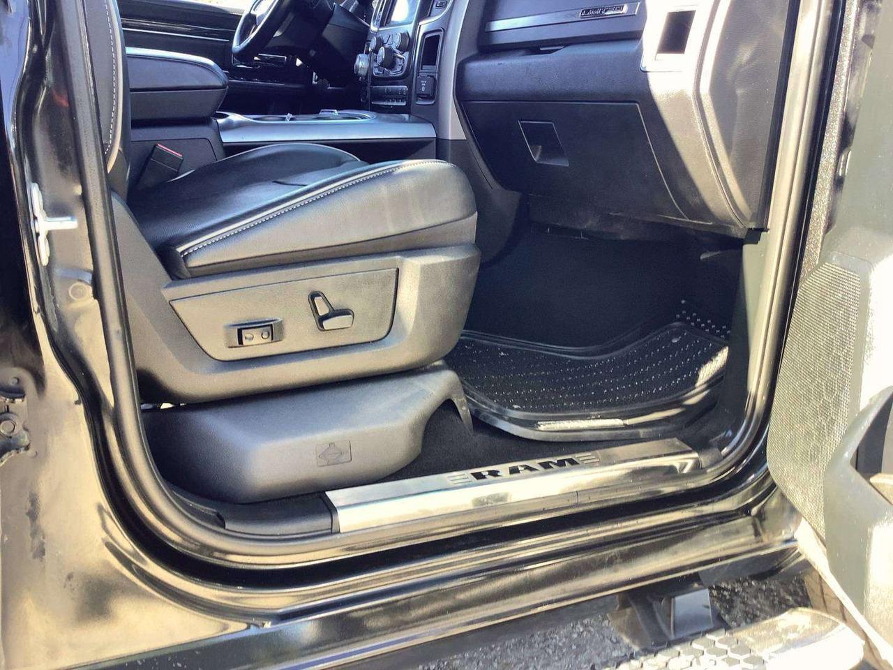 2018 RAM 1500 Limited EcoDiesel | Tow Pkg | Sunroof | 4X4 Photo