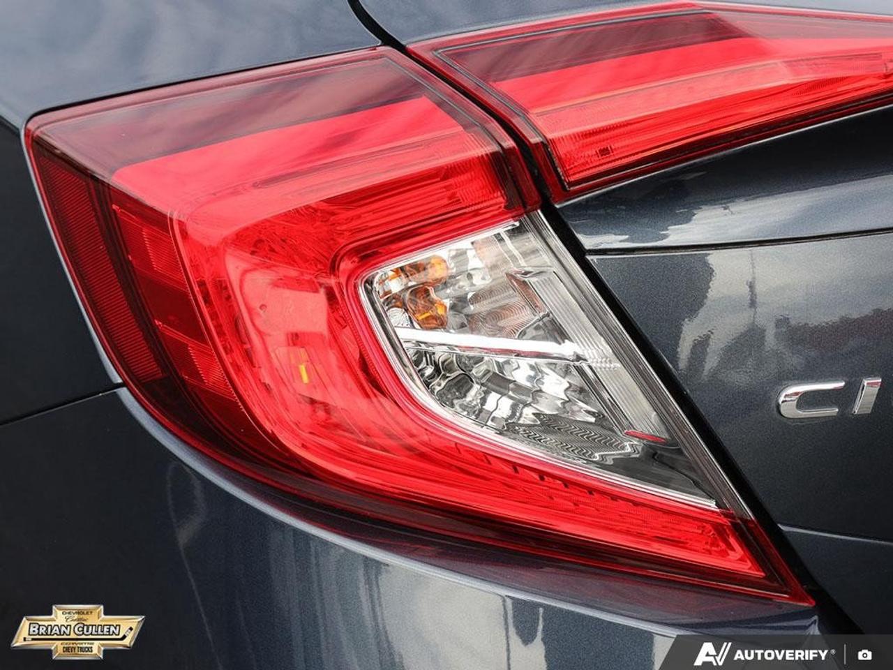 2020 Honda Civic Sedan Touring Touring CVT Sedan Photo