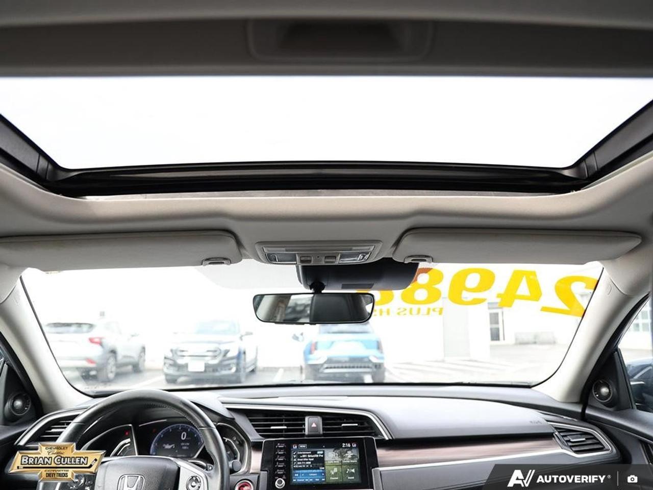 2020 Honda Civic Sedan Touring Touring CVT Sedan Photo