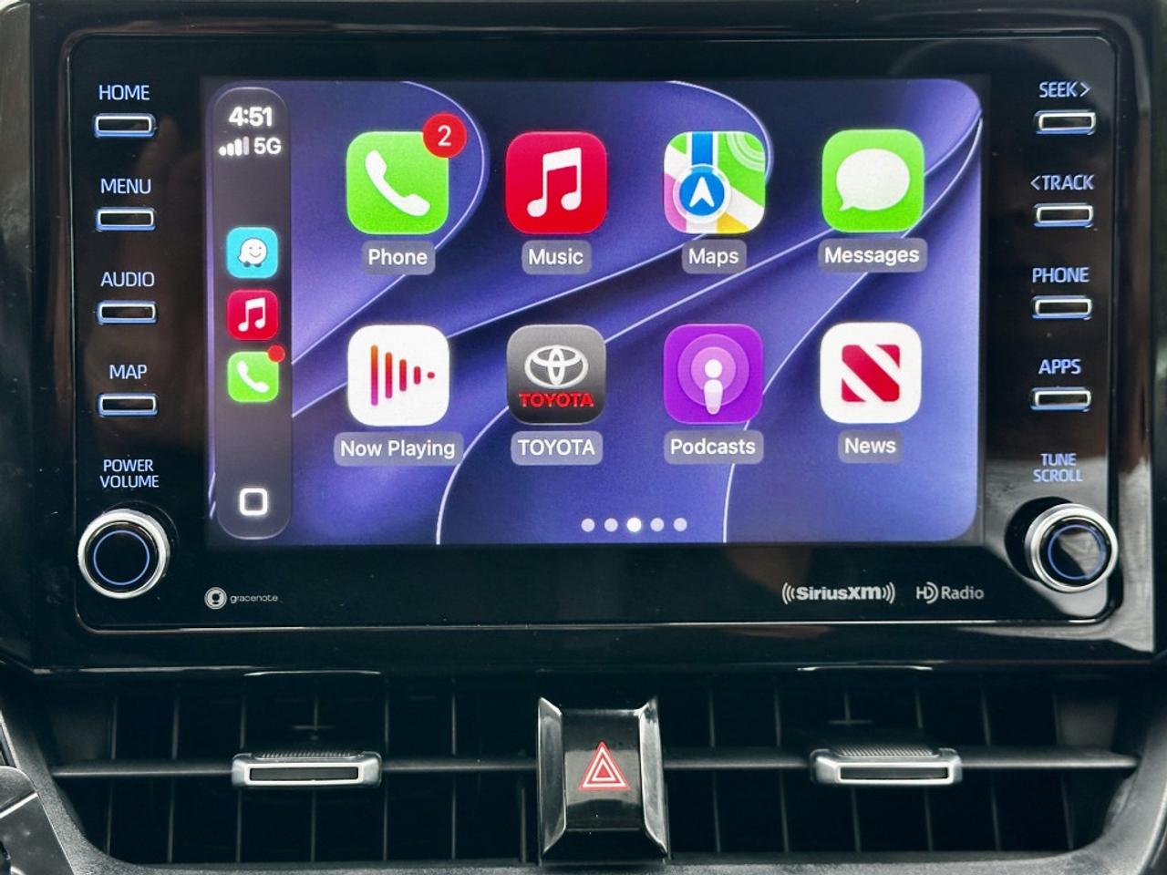 2020 Toyota Corolla XLE FWD Photo
