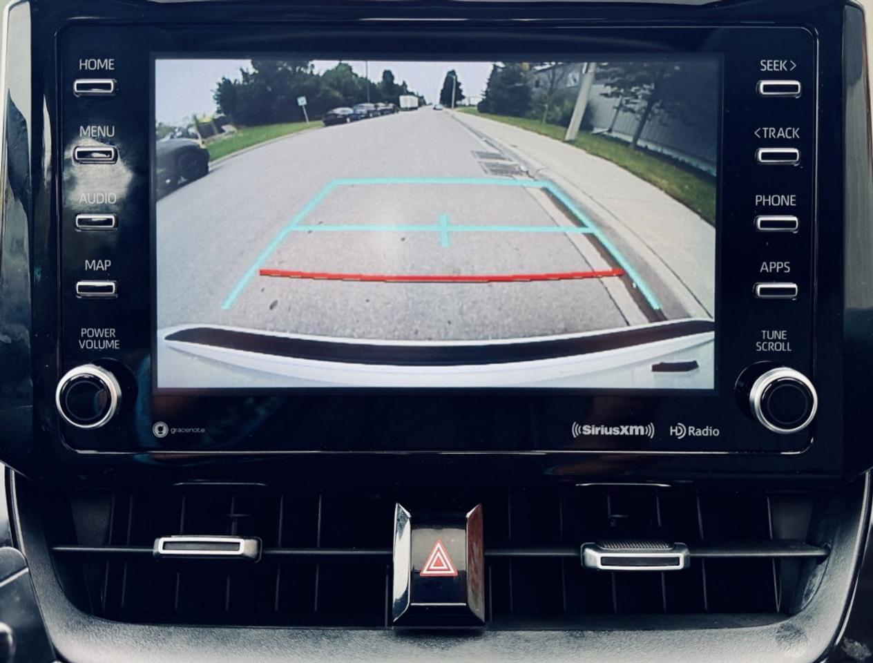 2020 Toyota Corolla XLE FWD Photo
