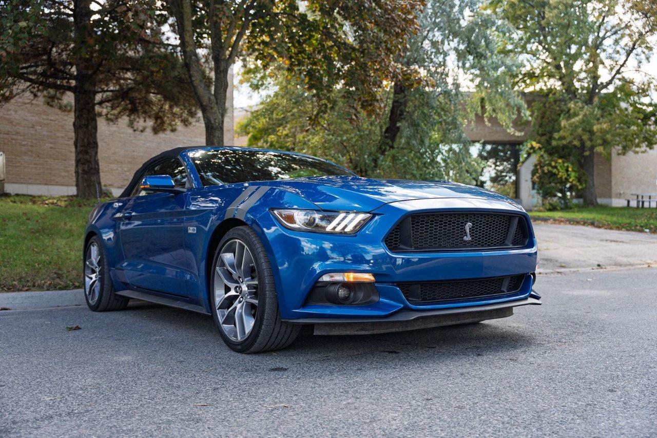 2017 Ford Mustang GT Premium Convertible Photo