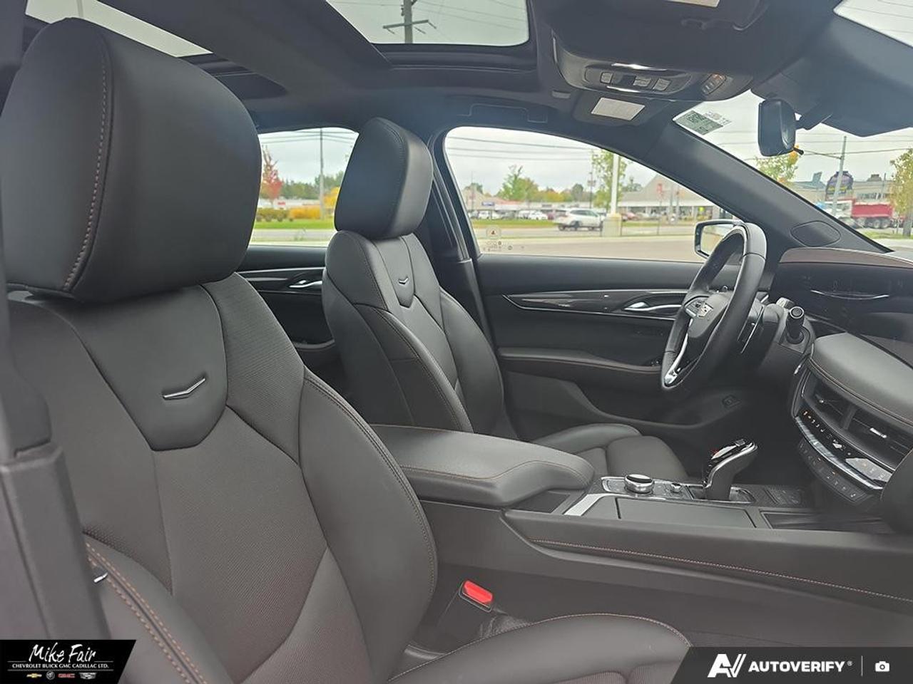2025 Cadillac CT5 4dr Sdn Sport Photo