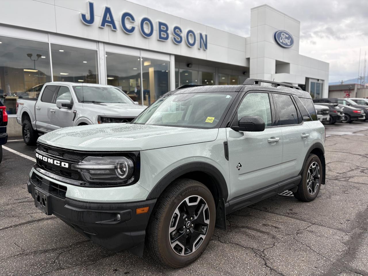 2023 Ford Bronco Sport Outer Banks Photo0