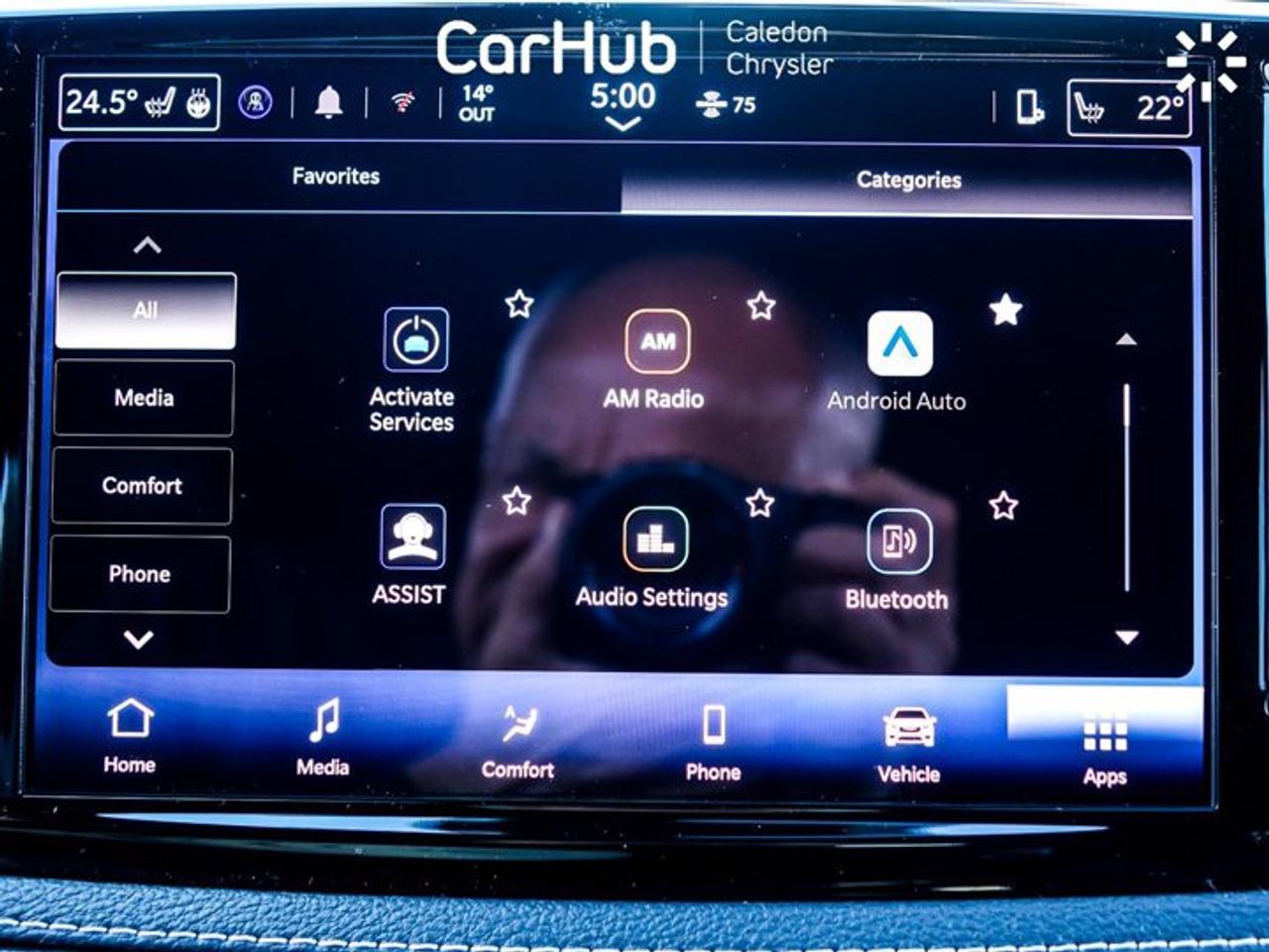 2027 Chrysler Pacifica Select 3.6L Pentastar V6 | Safety Sphere Package | Adaptive Cruise Control with Stop and Go Photo
