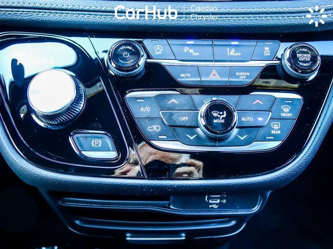 2027 Chrysler Pacifica Select 3.6L Pentastar V6 | Safety Sphere Package | Adaptive Cruise Control with Stop and Go Photo